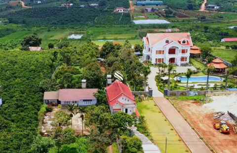 Bán Đất 9,2 Tỷ Sẵn Nhà Vườn Mặt Tiền Nhựa DT725