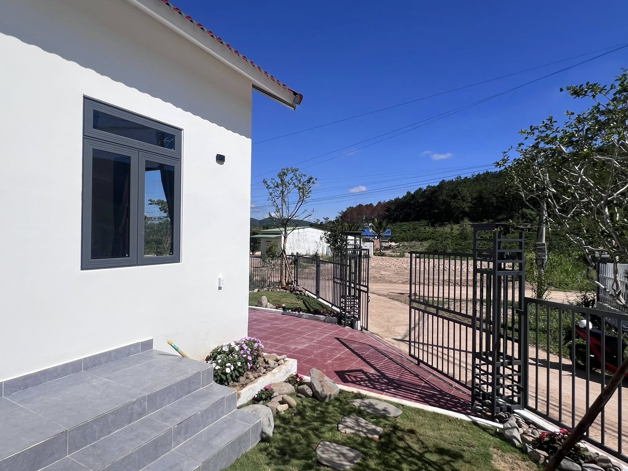 NHÀ VEN ĐÀ LẠT 188M² – BAO QUANH BỞI THÔNG XANH, PHÙ HỢP SỐNG CHẬM VÀ NGHỈ DƯỠNG (3)