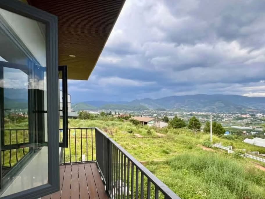 Căn nhà vùng ven Đà Lạt 166m², ngang 7,5m nở hậu 9m, view trung tâm 001